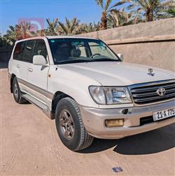 تويوتا لاندكروزر